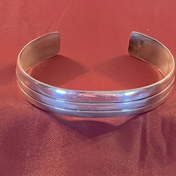 Sterling Cuff Bracelet - Picture 6 of 7